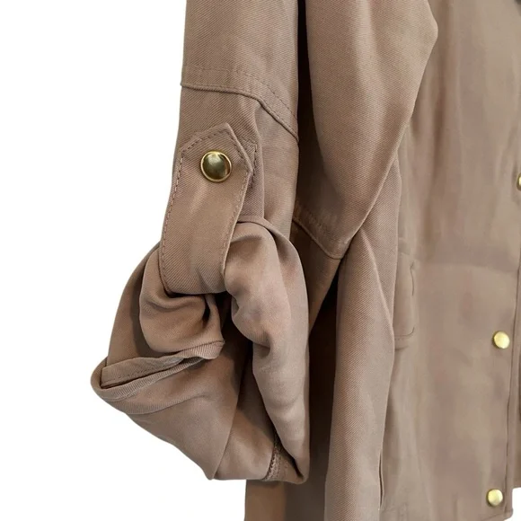 NWT Chico's Beige Utility Jacket - Picture 2 of 6